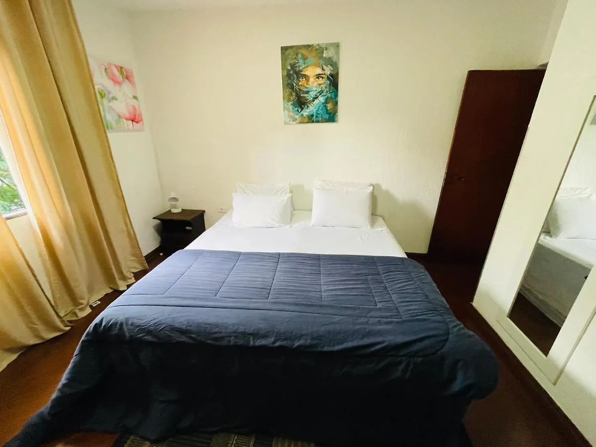 Quarto em Acomodações Particulares A Casa Que Hospeda Apartamento São Paulo