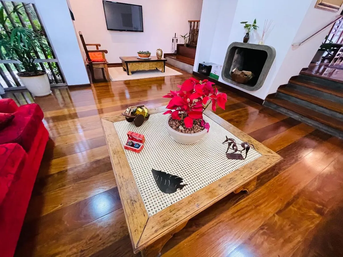 Quarto em Acomodações Particulares A Casa Que Hospeda Apartamento São Paulo
